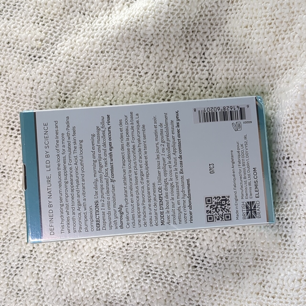 ELEMIS Pro-Collagen Quartz Lift Serum, 30ml/1.0fl oz - Picture 3 of 11